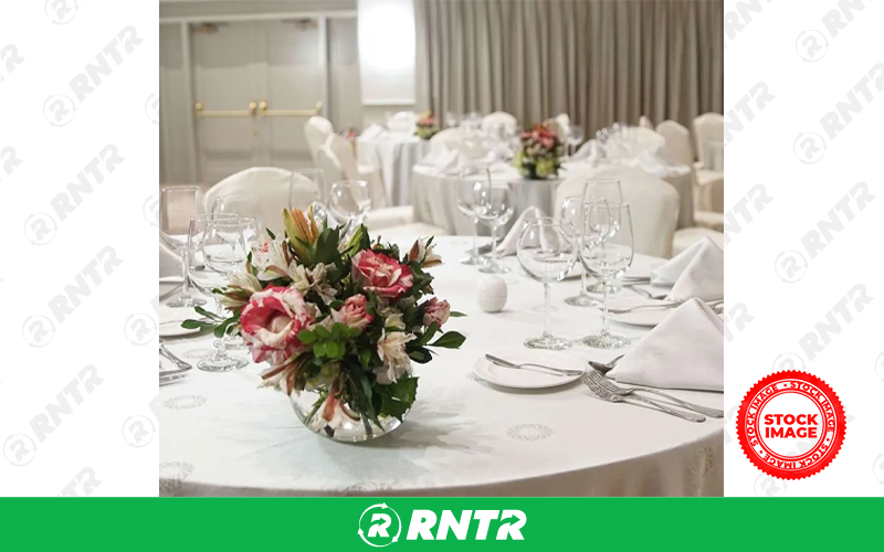 Generic TABLE LINENS 72X72 WHITE – For rent in princeton, minnesota – Princeton Rental  | RNTR.com – Image 1