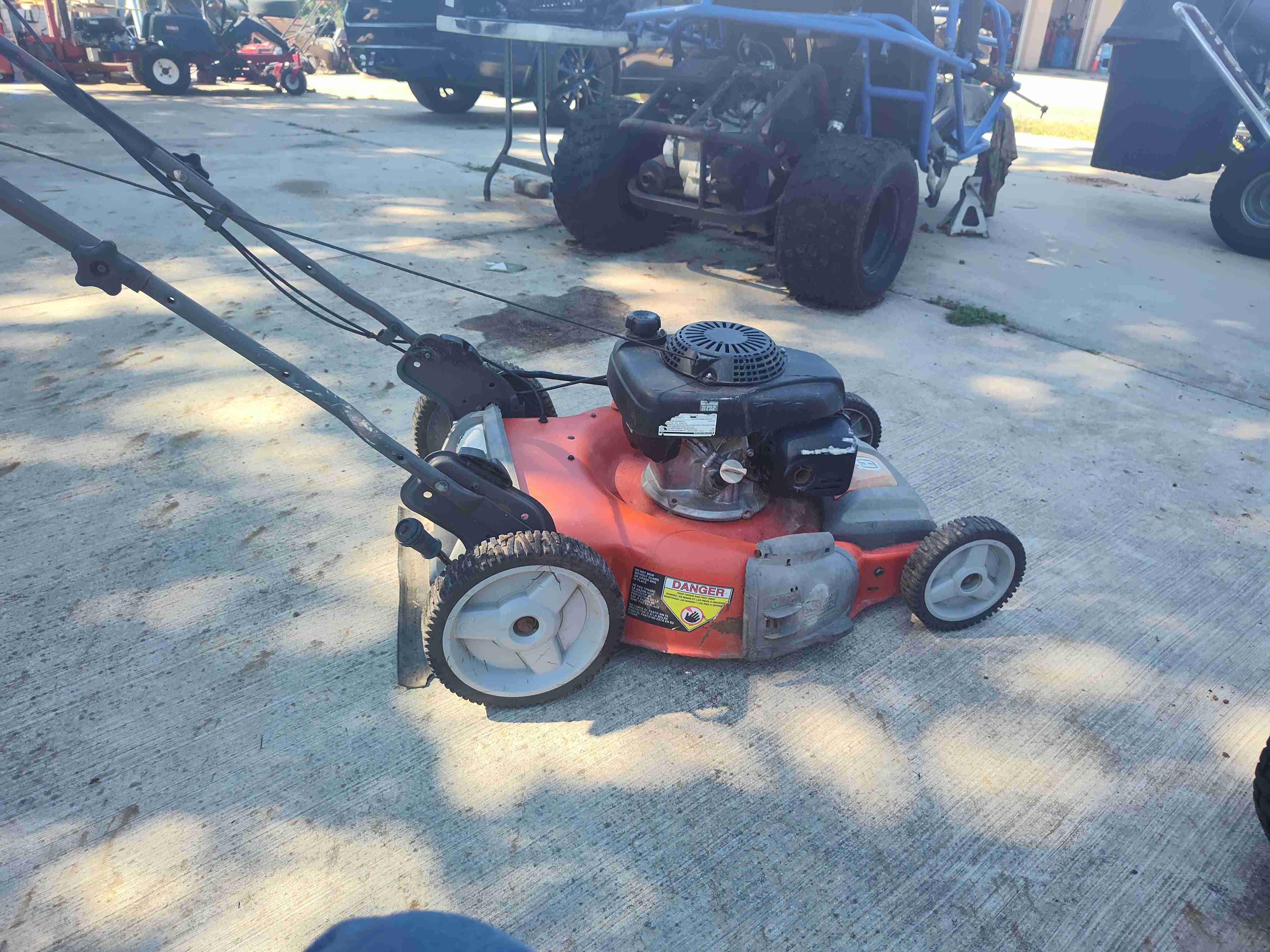 Husqvarna Husqvarna Self Propelled Mower – For rent in Denton, North Carolina – Denton Turf | RNTR.com – Image 3 of 3