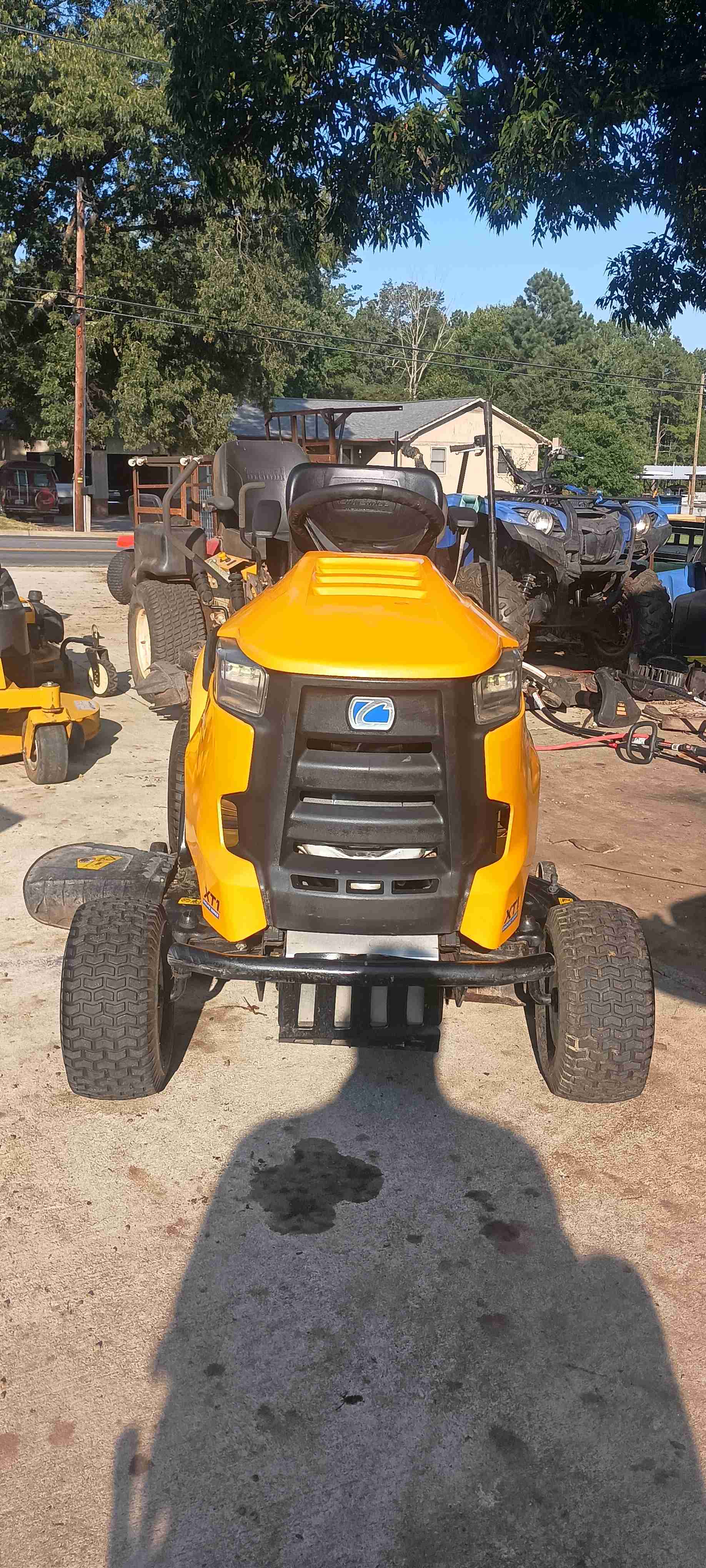 Cub Cadet Cub Cadet Riding Lawn Mower – For rent in Denton, North Carolina – Denton Turf | RNTR.com – Image 2 of 5