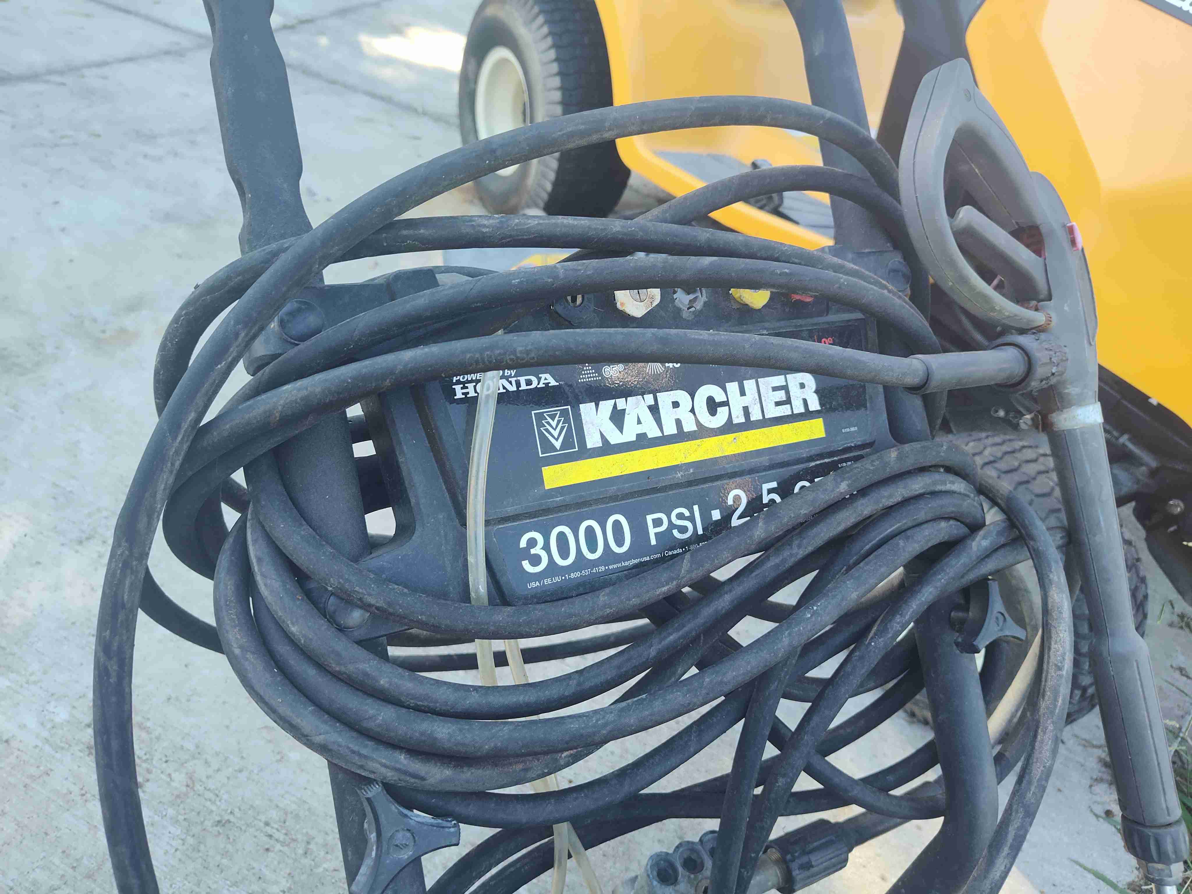Karcher Karcher 3000PSI 2.5 gpm Pressure Washer – For rent in Denton, North Carolina – Denton Turf | RNTR.com – Image 4 of 4