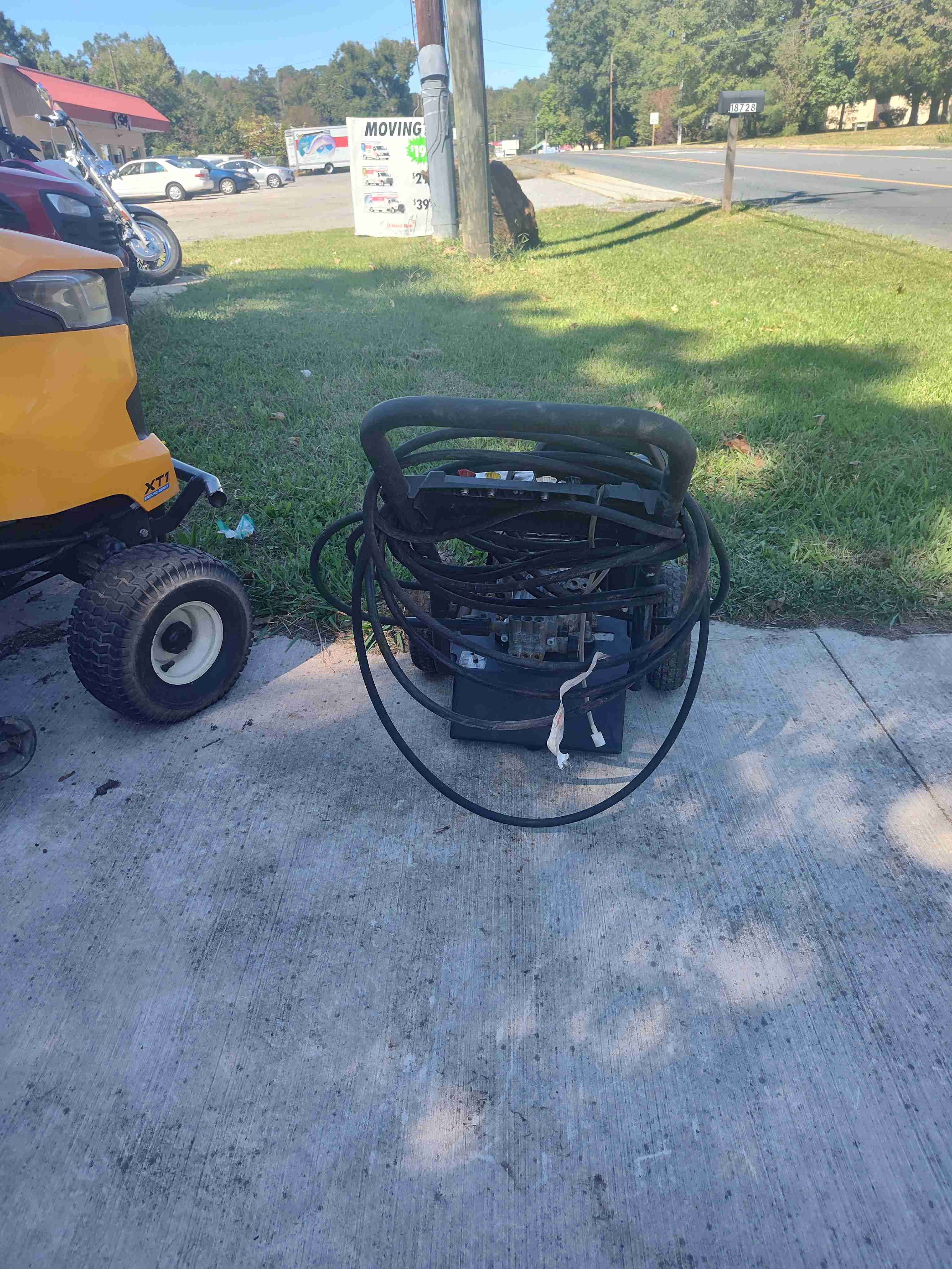Karcher Karcher 3000PSI 2.5 gpm Pressure Washer – For rent in Denton, North Carolina – Denton Turf | RNTR.com – Image 3 of 4