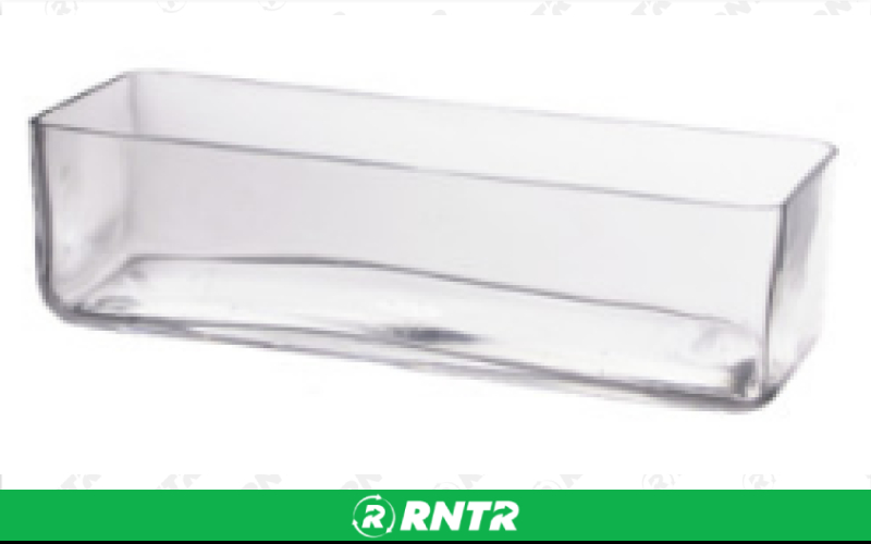 Generic 4 x 4 x 12 Rectangle Glass Vase – For rent in Hiram, Georgia – Unlimited Party Rental | RNTR.com – Image 1 of 1