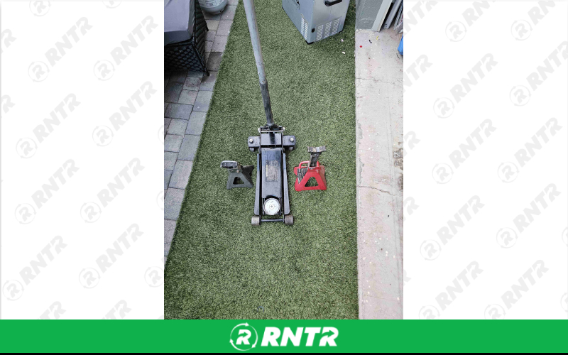husky Floor jack with jack stands – For rent in peoria, arizona – Truly Tools and Sporting Goods | RNTR.com – Image 1