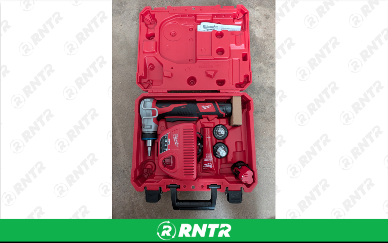 Milwaukee M12 Cordless ProPEX Expansion Tool Kit 2474-22 – For rent in Houston, Texas – Richard Kurtz Jr | RNTR.com – Image 2 of 4