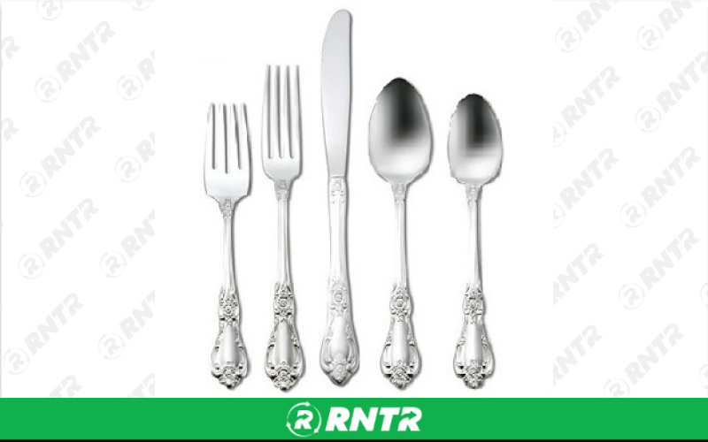 Generic Silver Soup Spoon - Vanessa Pattern – For rent in Hiram, Georgia – Unlimited Party Rental | RNTR.com – Image 1 of 1
