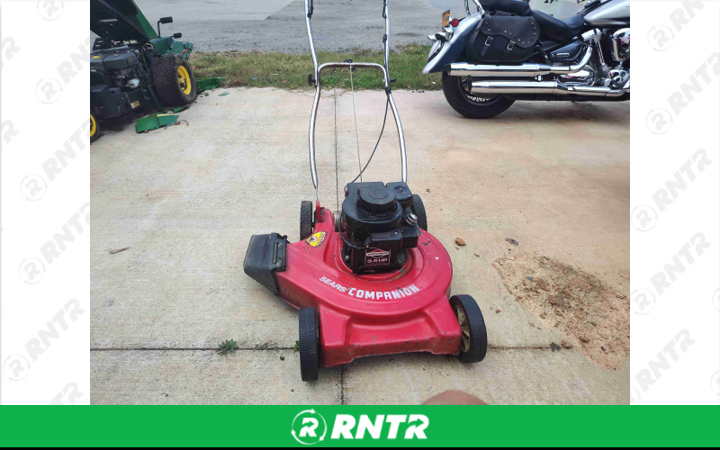 Craftsman Craftsman Push Mower – For rent in denton, north-carolina – Denton Turf | RNTR.com – Image 1