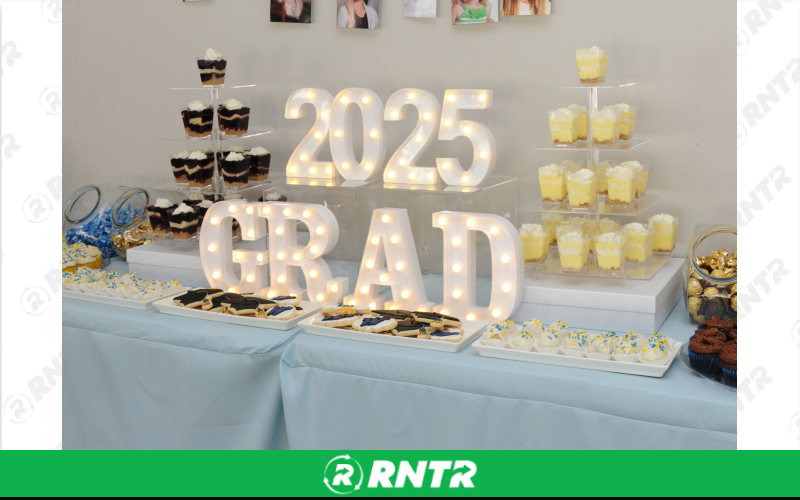 Dessert Bar Table Dessert Bar Table – For rent in Willmar, Minnesota – Elevate Creative & Design Co. | RNTR.com – Image 2 of 5