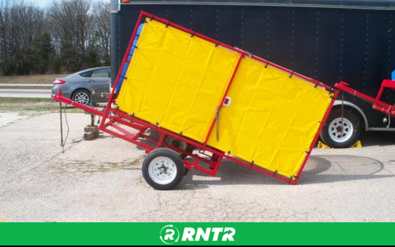 Generic DUNK TANK – For rent in Edmonds, Washington – Miller\\\'s Equipment and Rent-All inc. | RNTR.com – Image 2 of 3