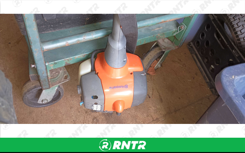 Echo Echo Straight Shaft Trimer – For rent in Denton, North Carolina – Denton Turf | RNTR.com – Image 2 of 3