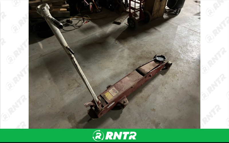 Generic Floor Jack - 5 TON Equipment Service Jack - Extended Length – For rent in Broadview Heights, Ohio – Broadview Rental | RNTR.com – Image 1 of 1