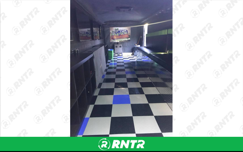 Generic Game Truck – For rent in hallandale-beach, florida – Perfect Party Rental | RNTR.com – Image 1