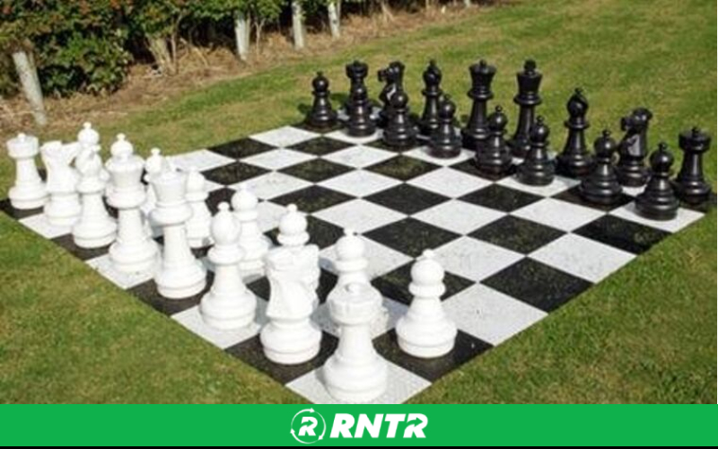 Generic Giant Chess – For rent in chattanooga, tennessee – Edgeway Events | RNTR.com – Image 1
