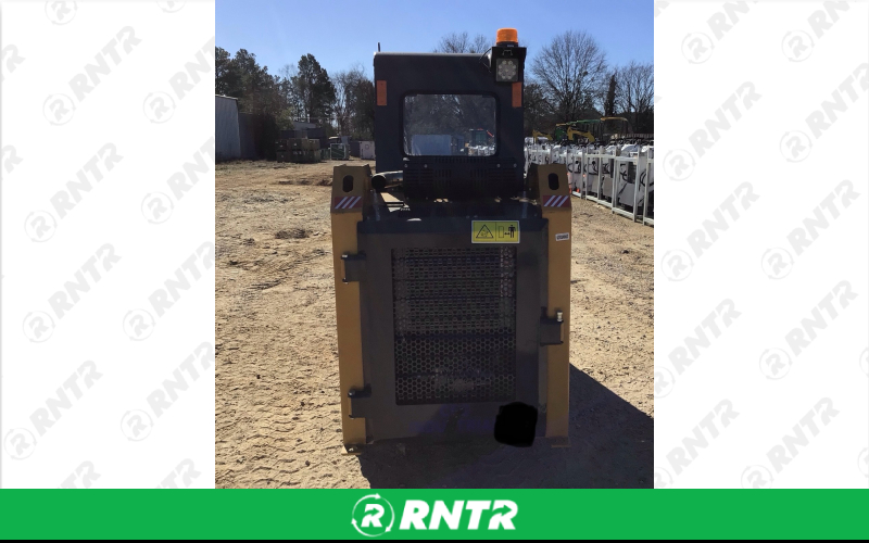 CFG Industrial KRW232 Mini Skid Steer Bobcat S70 – For rent in Santa Ana, California – Mighty Machine Rentals | RNTR.com – Image 4 of 6