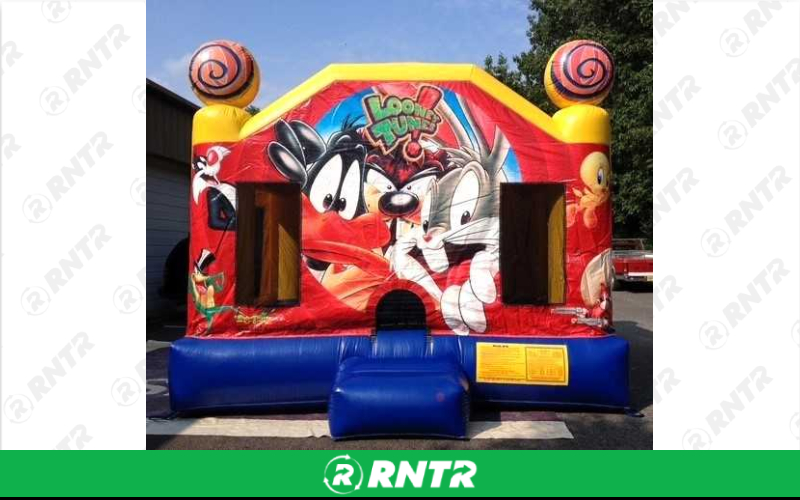 Generic Looney Tunes 15x15 Bounce House – For rent in howell, new-jersey – Mr. Happy Party Rentals | RNTR.com – Image 1