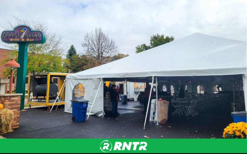 Generic Pole Tent – For rent in Chattanooga, Tennessee – Edgeway Events | RNTR.com – Image 2 of 3