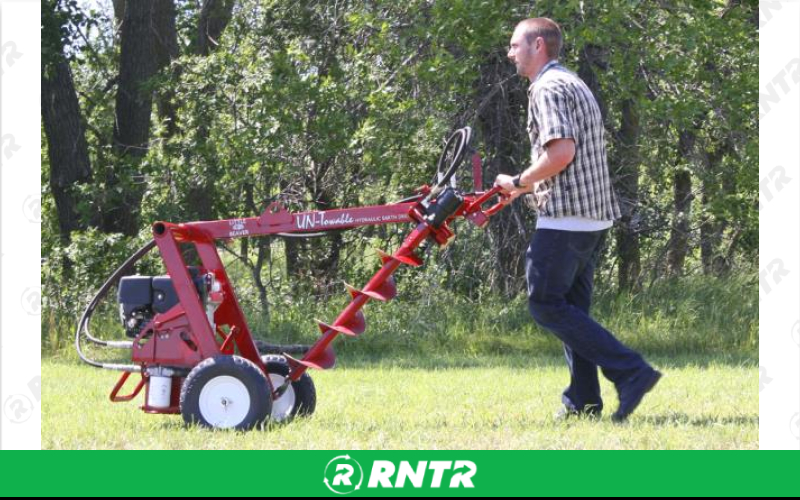 LITTLE BEAVER POST HOLE DIGGER - HYD - HITCH TRANSPORT – For rent in Edmonds, Washington – Miller\\\'s Equipment and Rent-All inc. | RNTR.com – Image 3 of 3