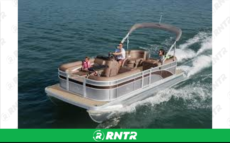 Bennington Premium Pontoon – For rent in Little Elm, Texas – Cottonwood Creek Boat Rental | RNTR.com – Image 2 of 3