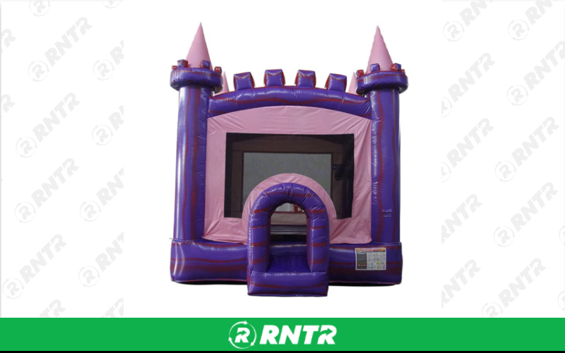 Generic Princess Palace Bounce House (13 x 13) – For rent in Vancouver, Washington – Bounce-n-Battle | RNTR.com – Image 1 of 1