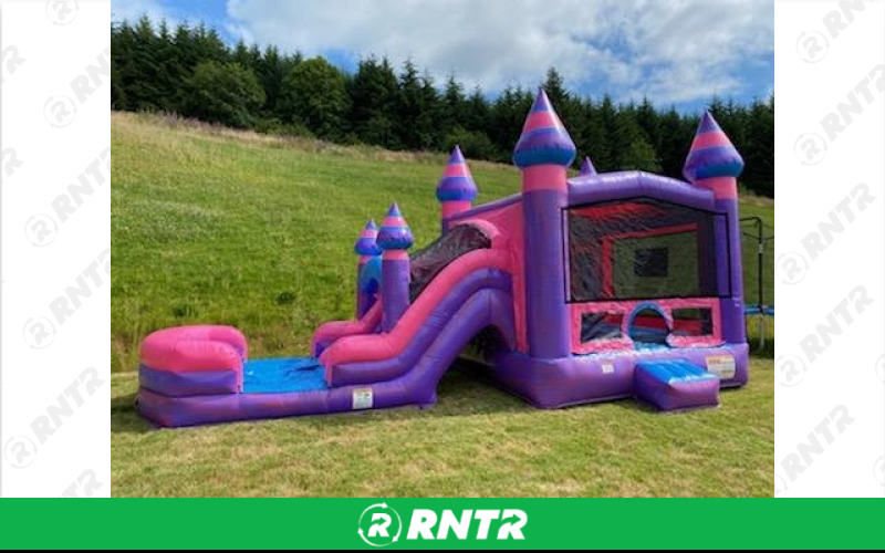 Generic Purple Castle Bounce House with double lane dry slide (31 x 15) – For rent in Vancouver, Washington – Bounce-n-Battle | RNTR.com – Image 1 of 1