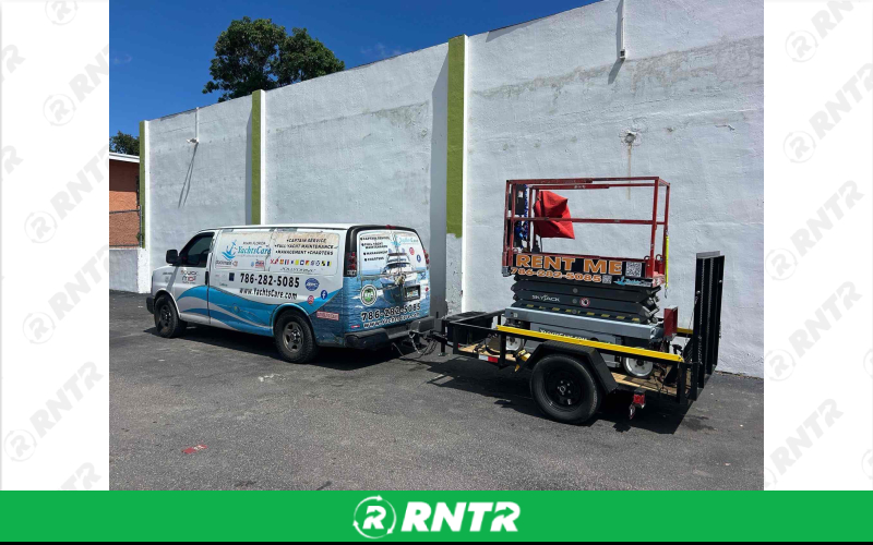 skyjack 3219 scissor lift ,plataforma 20 feet – For rent in Miami, Florida – YachtsCare LLC | RNTR.com – Image 2 of 4