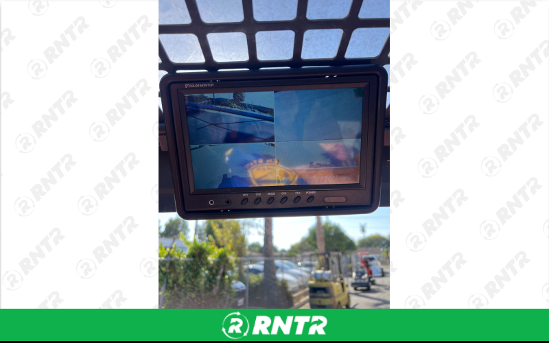 Kubota SSV65 Full Size Skid Steer – For rent in santa-ana, california – Mighty Machine Rentals | RNTR.com – Image 1