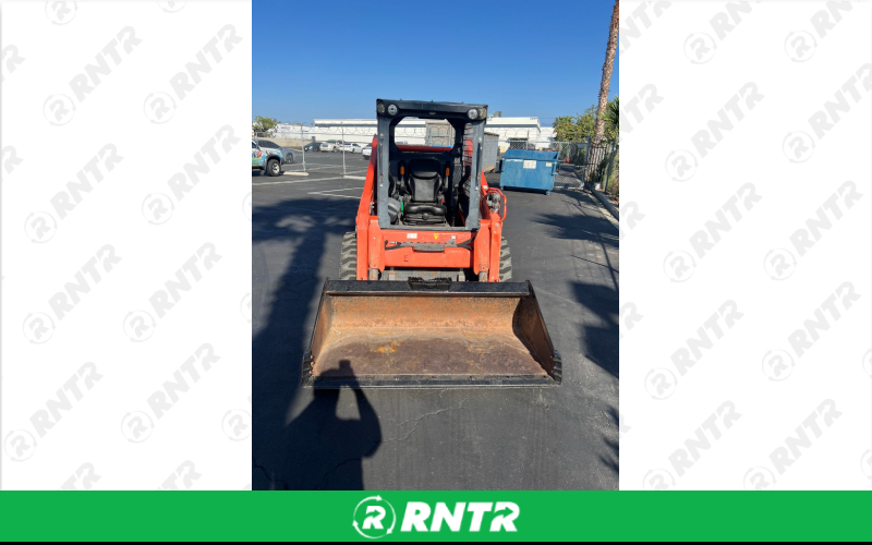Kubota SSV65 Full Size Skid Steer – For rent in Santa Ana, California – Mighty Machine Rentals | RNTR.com – Image 3 of 9
