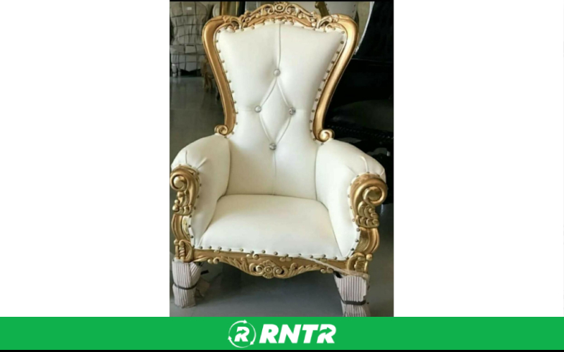 Generic THRONE CHAIR -( KIDS )- GOLD/WHITE – For rent in bayonne, new-jersey – Resnicks Party Rental | RNTR.com – Image 1