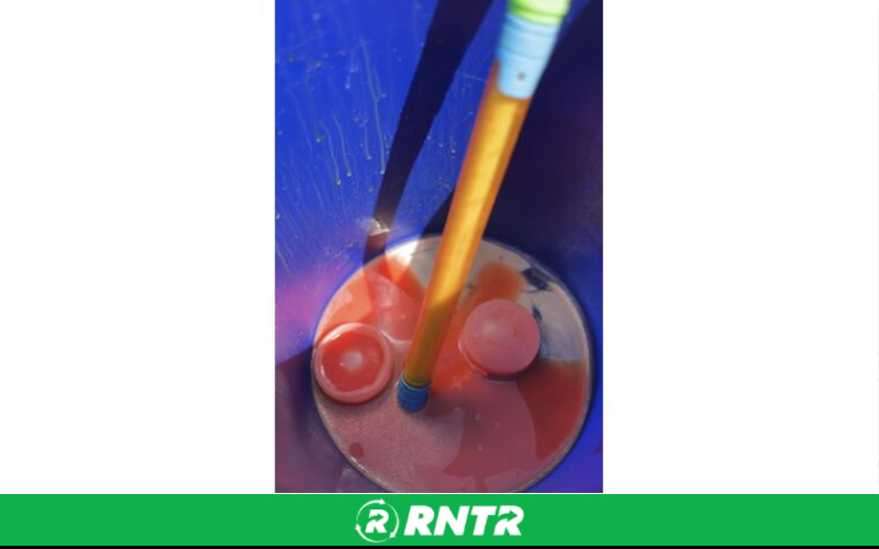 Generic Throw Paint Station – For rent in Chattanooga, Tennessee – Edgeway Events | RNTR.com – Image 3 of 3