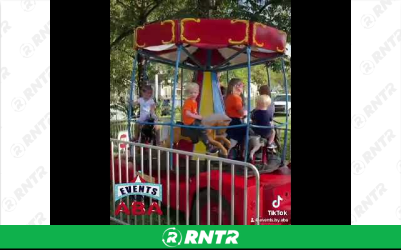 Generic Vintage Carousel Carnival Ride rental – For rent in Cypress, Texas – Events By ABA | RNTR.com – Image 1 of 2