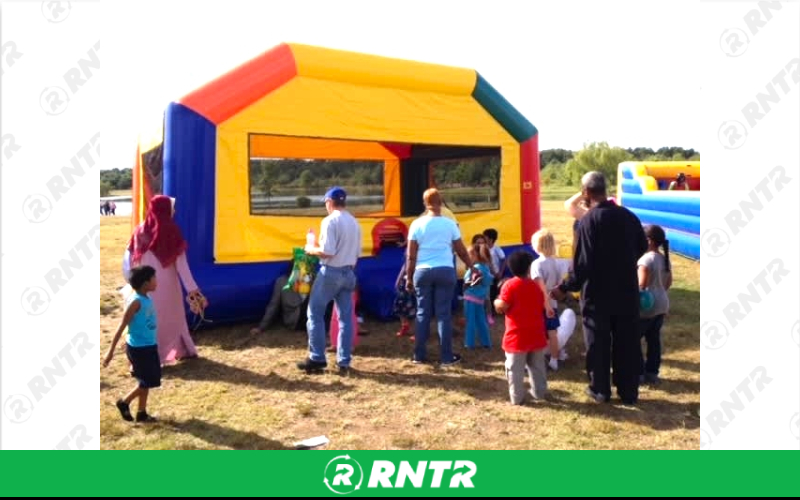 Generic XL Fun Bounce House – For rent in howell, new-jersey – Mr. Happy Party Rentals | RNTR.com – Image 1