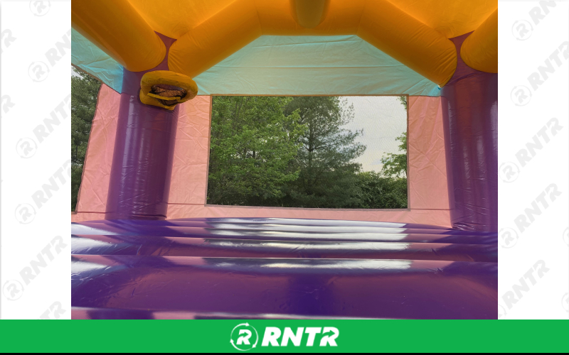 Generic DREAM CASTLE (LARGE) – For rent in nashville, tennessee – Backyard Bounce LLC | RNTR.com – Image 1