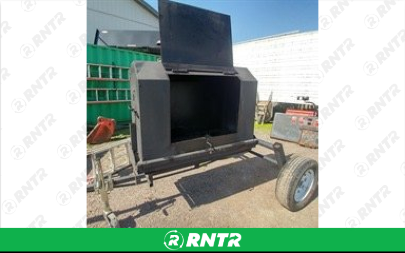 Generic Grill - Rotisserie and Hood – For rent in Willmar, Minnesota – Grand True Value Rental | RNTR.com – Image 1 of 1