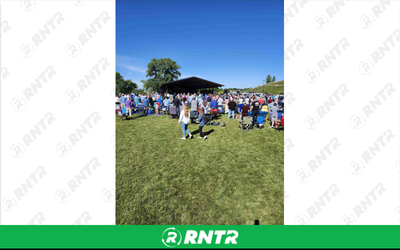 Behringer/JBL PRX/Chauvet DMX Live Audio, P A Systems, and Stage Lighting, Tandem Trailer Available. Flexible Pricing Starting at $750. – For rent in Alexandria, Minnesota – chris sutton | RNTR.com – Image 5 of 8