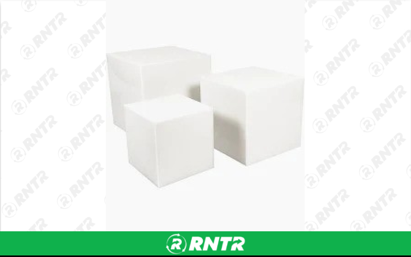 Generic White Square Plinth Riser – For rent in skokie, illinois – Evento | RNTR.com – Image 1
