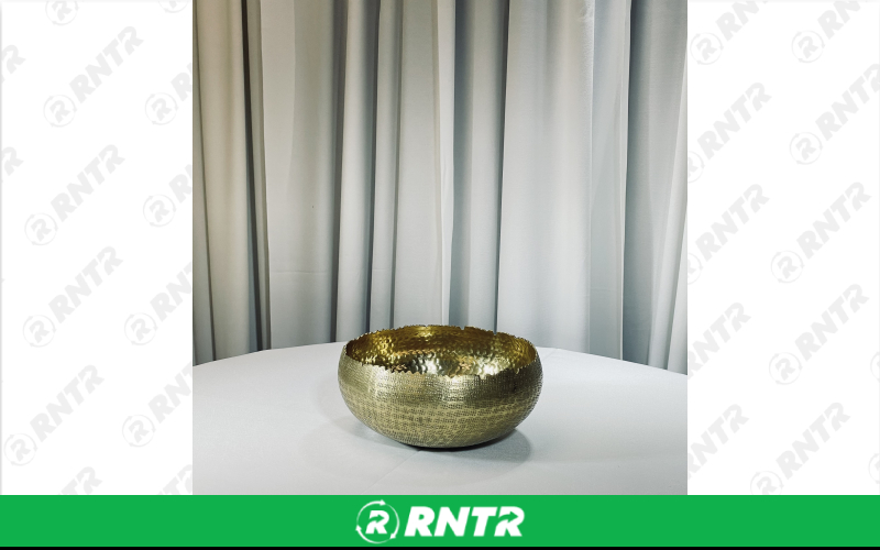 Generic 10 Hammered Bowl (Gold) – For rent in indianapolis, indiana – Ace Party Rental | RNTR.com – Image 1