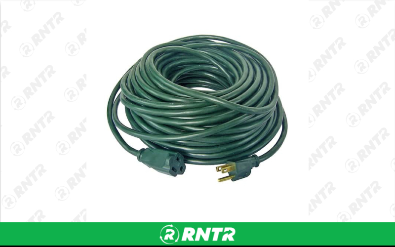 Generic 100' 12-Gauge Green Extension Cord – For rent in kenosha, wisconsin – Lee\'s Rent It LLC | RNTR.com – Image 1