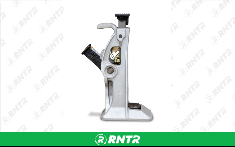 Generic 15-Ton Railroad / Ratchet Jack – For rent in kenosha, wisconsin – Lee\'s Rent It LLC | RNTR.com – Image 1