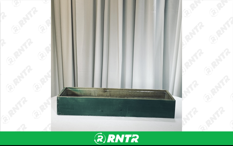 Generic 4x 18 Wooden Box Green Stain – For rent in indianapolis, indiana – Ace Party Rental | RNTR.com – Image 1