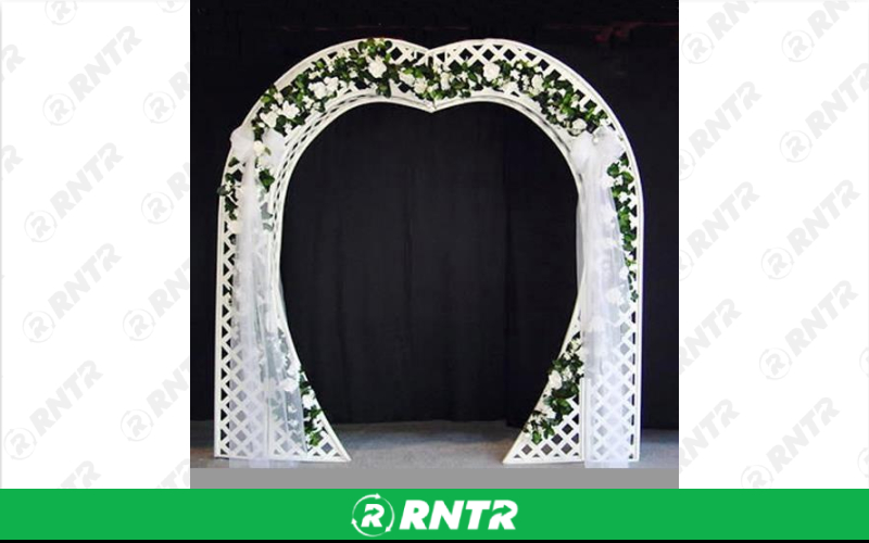 Generic Arch Lattice Heart – For rent in fort-madison, iowa – Complete Rental | RNTR.com – Image 1