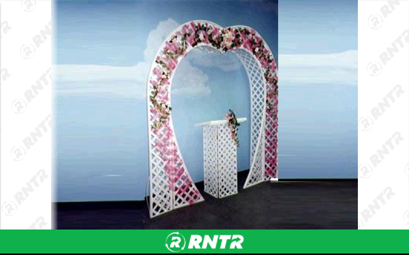 Generic Arch Lattice Heart – For rent in Fort Madison, Iowa – Complete Rental | RNTR.com – Image 3 of 3