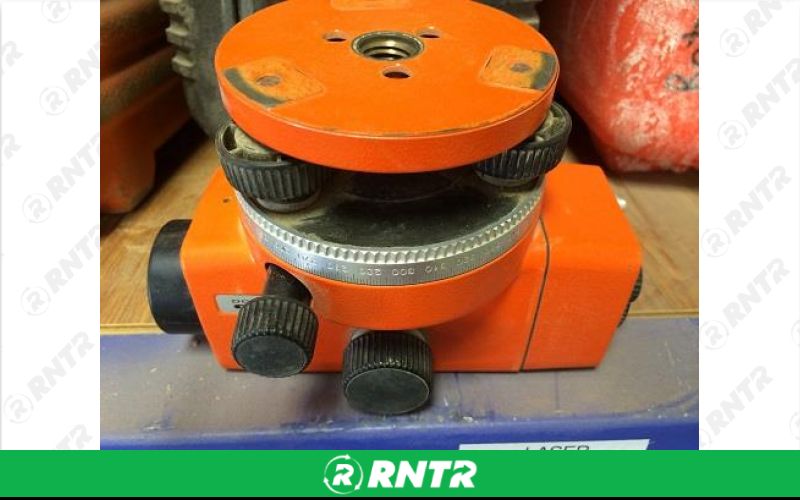 Generic Automatic Optical Level -  Wild Leica – For rent in Fort Madison, Iowa – Complete Rental | RNTR.com – Image 2 of 3