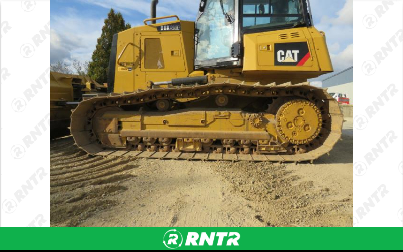 Generic Cat Crawler Dozer – For rent in fort-madison, iowa – Complete Rental | RNTR.com – Image 1