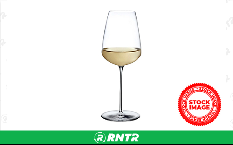 Generic Fine Stem Wine Glass – For rent in skokie, illinois – Evento | RNTR.com – Image 1