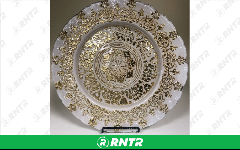 Generic Glass Henna Charger (Gold) – For rent in indianapolis, indiana – Ace Party Rental | RNTR.com – Image 1