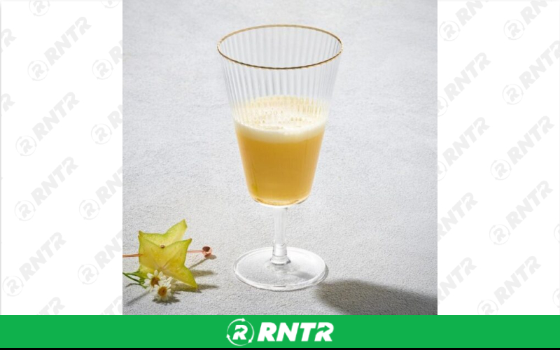 Generic Gold Fluted Water Glass – For rent in skokie, illinois – Evento | RNTR.com – Image 1