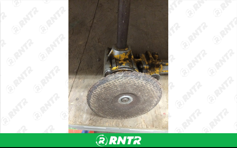 Generic Grinder -  Air – For rent in Fort Madison, Iowa – Complete Rental | RNTR.com – Image 2 of 3