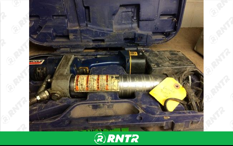 Generic Gun -  Grease Lincoln – For rent in fort-madison, iowa – Complete Rental | RNTR.com – Image 1