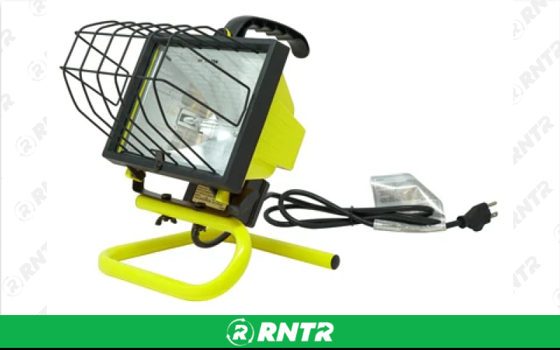 #2 Halo Light with Two 500W Bulbs (#1 – For rent in kenosha, wisconsin – Lee\'s Rent It LLC | RNTR.com – Image 1