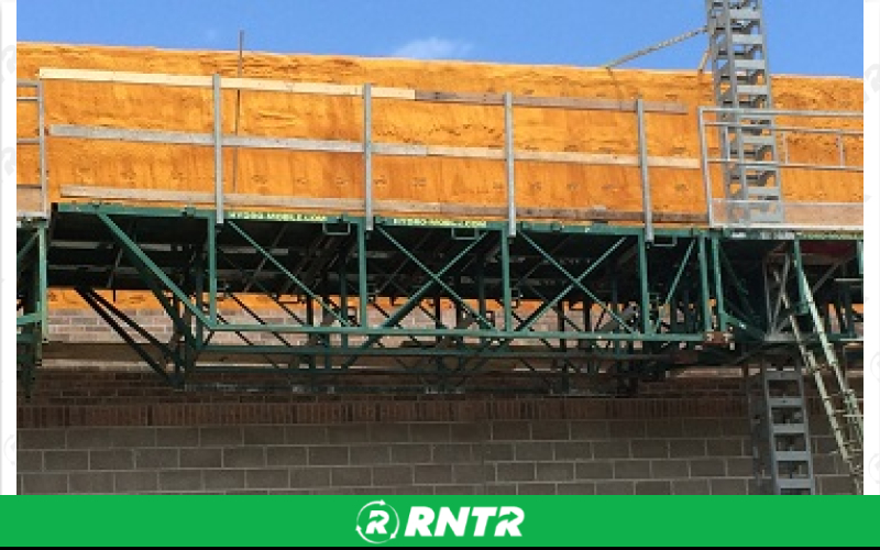 Generic Hydro Mobile - Hoist System – For rent in fort-madison, iowa – Complete Rental | RNTR.com – Image 1