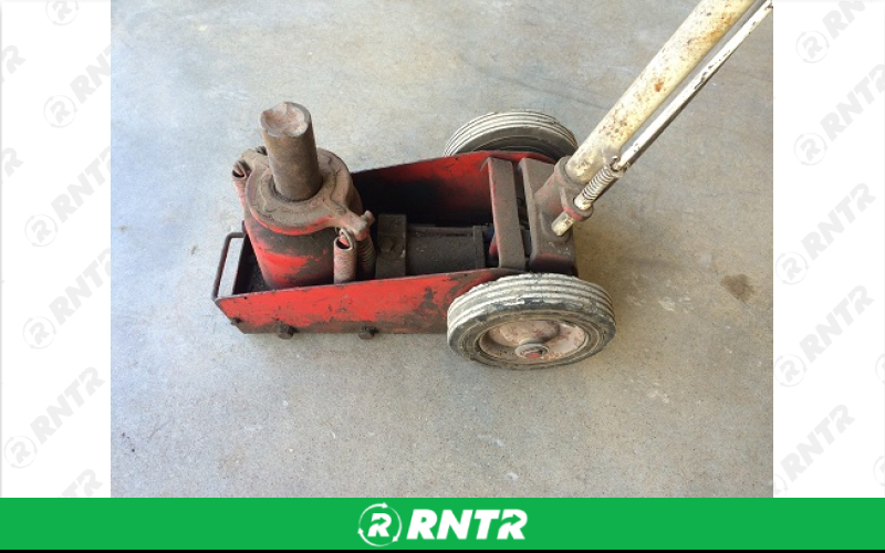 Generic Jack -  Axle 20 Ton Air – For rent in Fort Madison, Iowa – Complete Rental | RNTR.com – Image 2 of 3